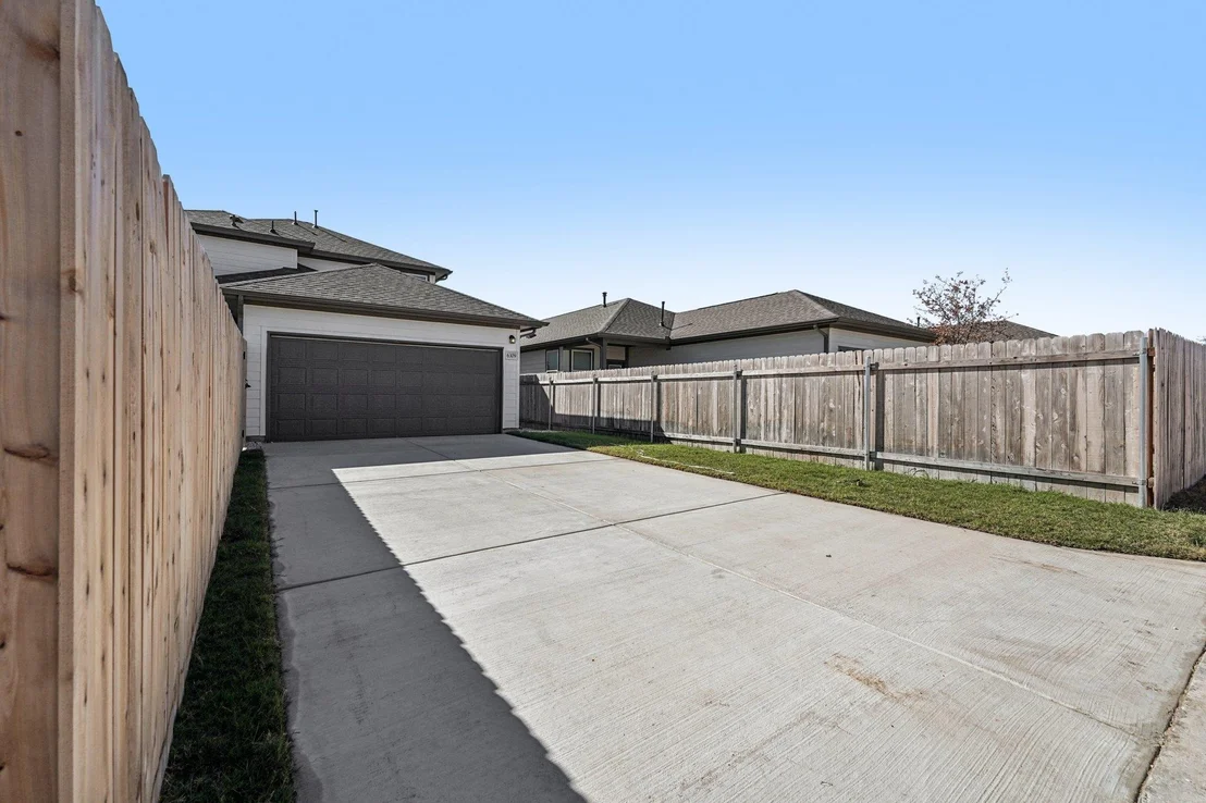 Photo of 6393 Marsh LN