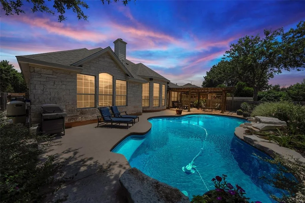 Photo of 14936 Thatcher DR