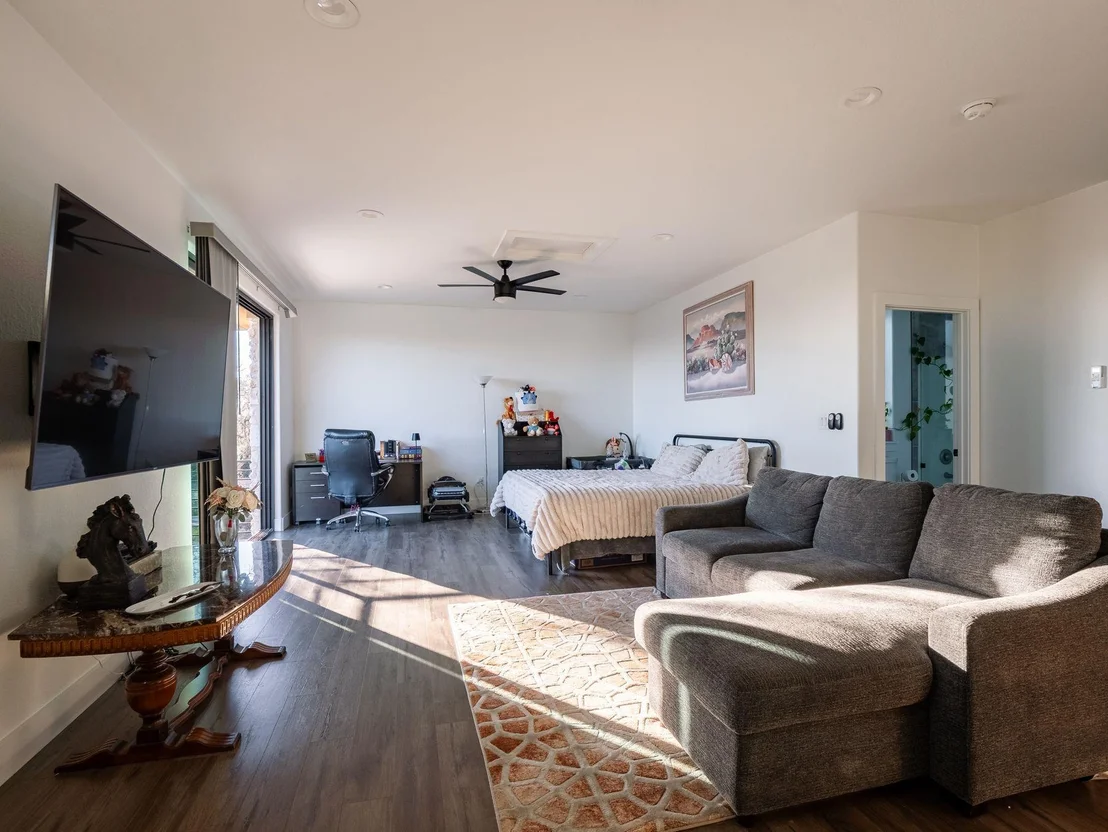 Photo of 435 Gardenia DR