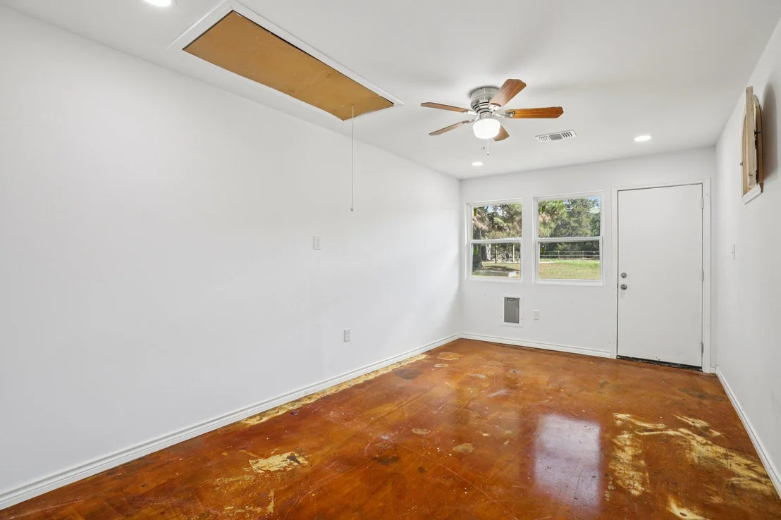 Photo of 105 Daisy LN