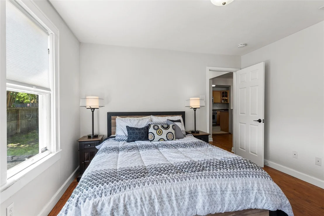 Photo of 1208 Cedar Ave