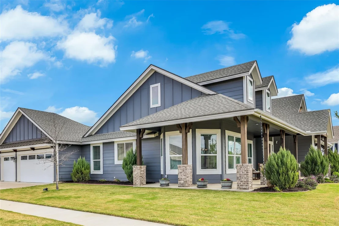 Photo of 325 Charli CIR