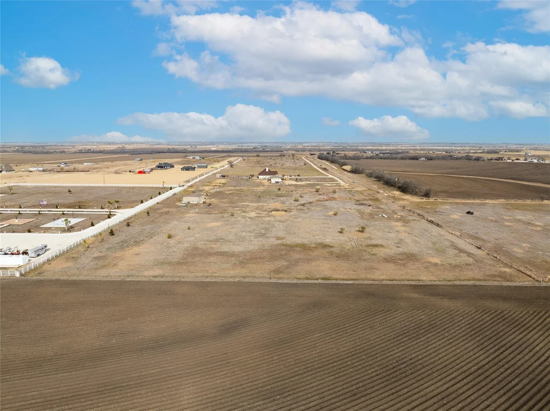 Photo of 824 County Road 451