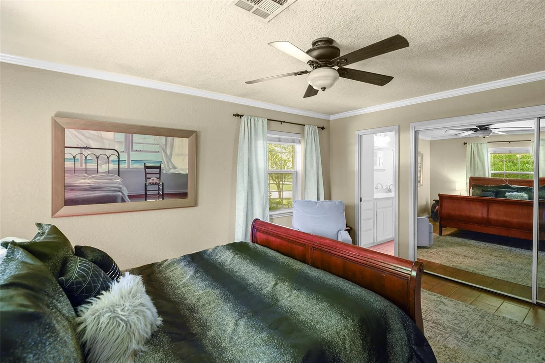 Photo of 731 Verna Lee BLVD