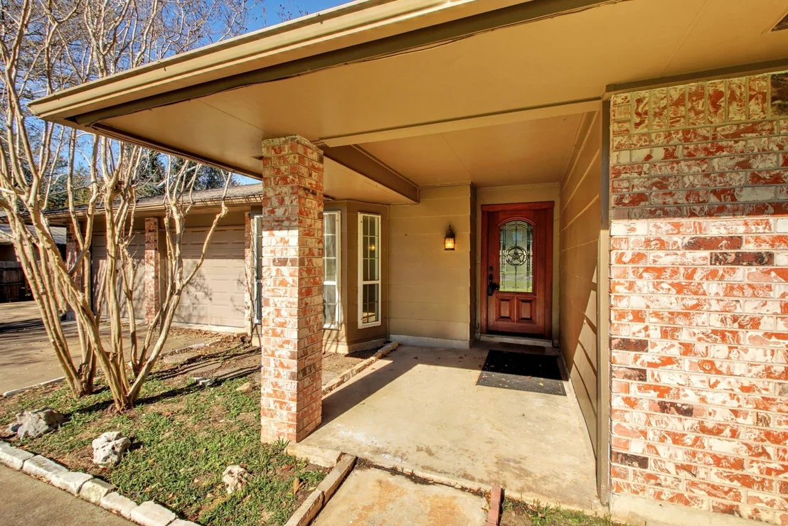 Photo of 2306 Forest Bend DR