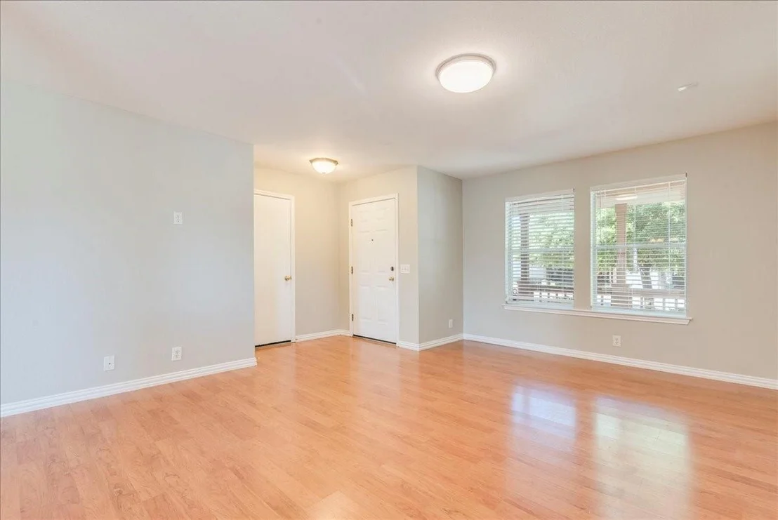 Photo of 255 Langely