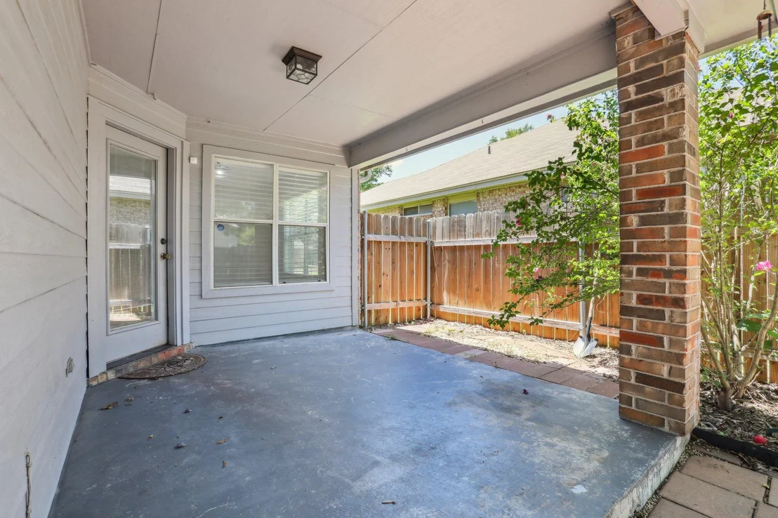 Photo of 2310 Sycamore TRL