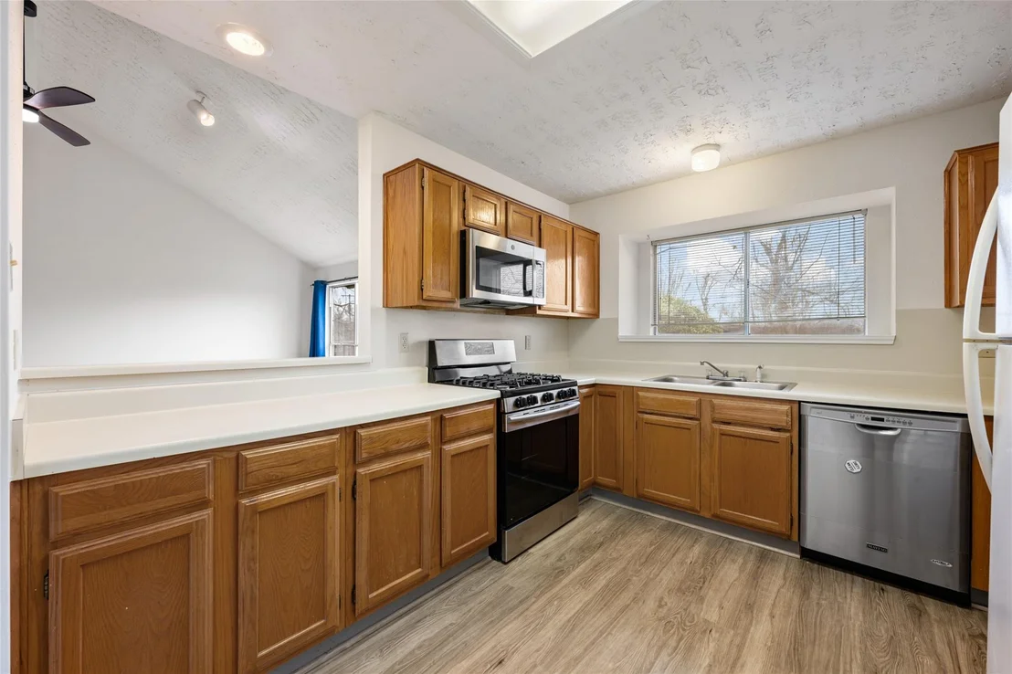 Photo of 712 Quail Run RD