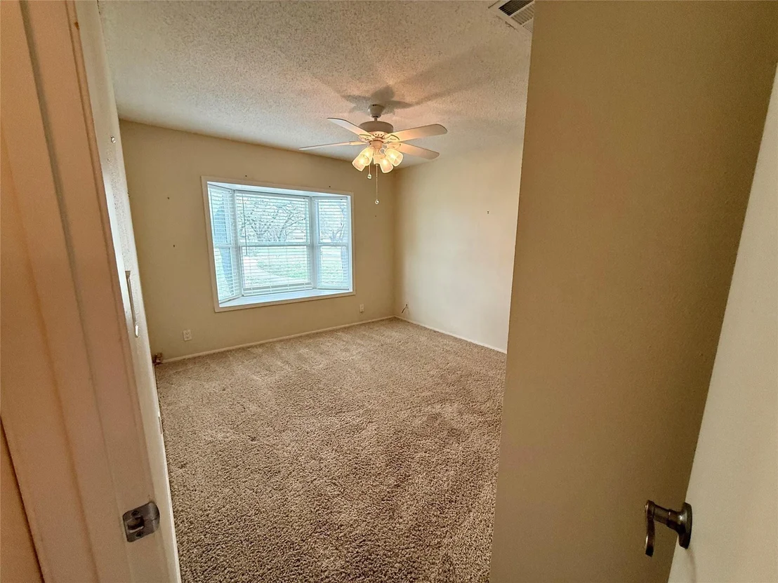 Photo of 8402 Candelaria DR