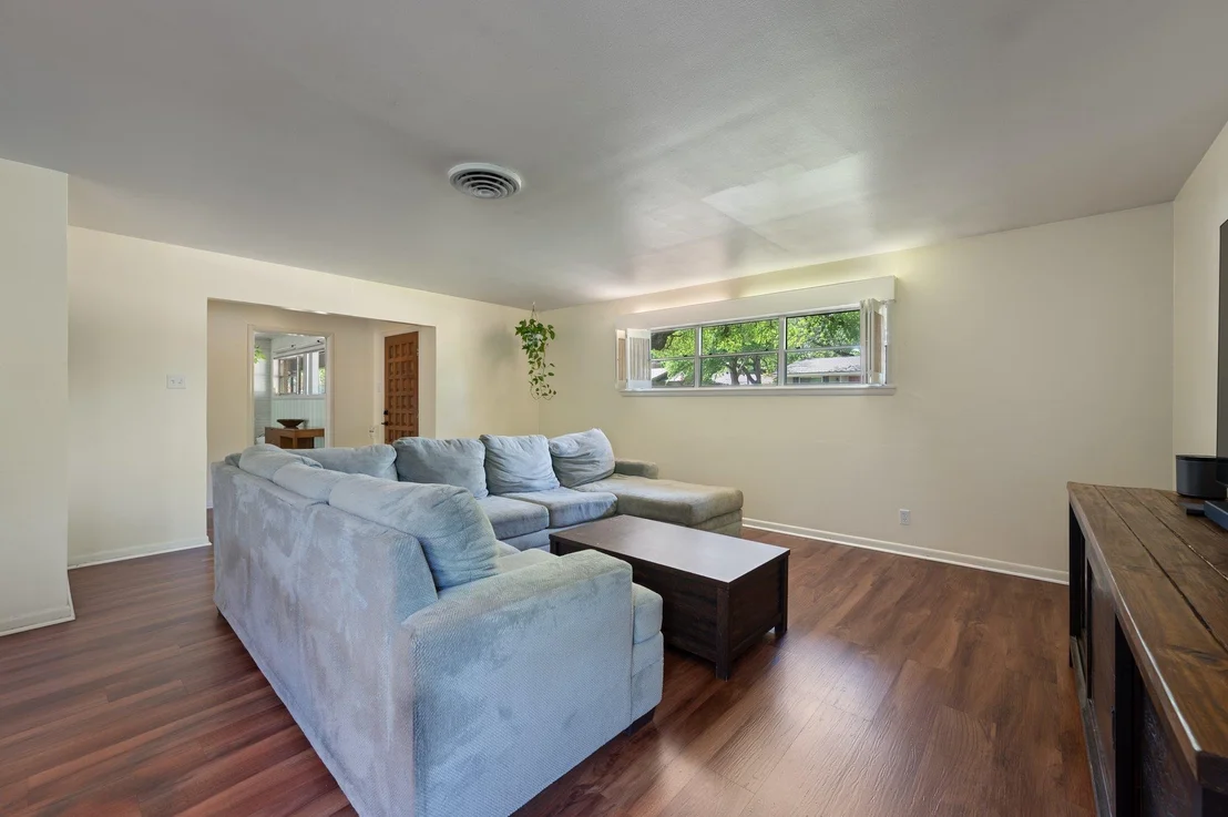 Photo of 2605 N 13th ST