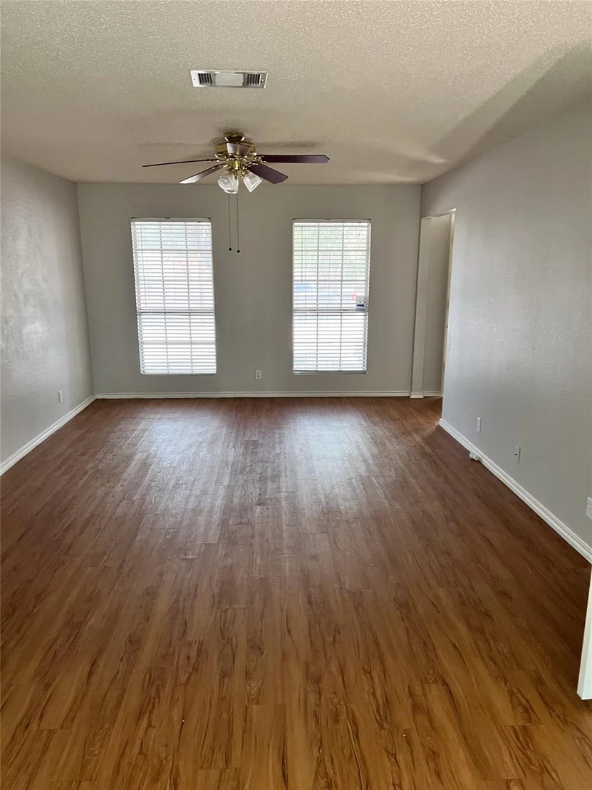 Photo of 13812 Spring Heath RD