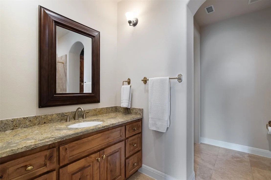 Photo of 6712 Valburn DR