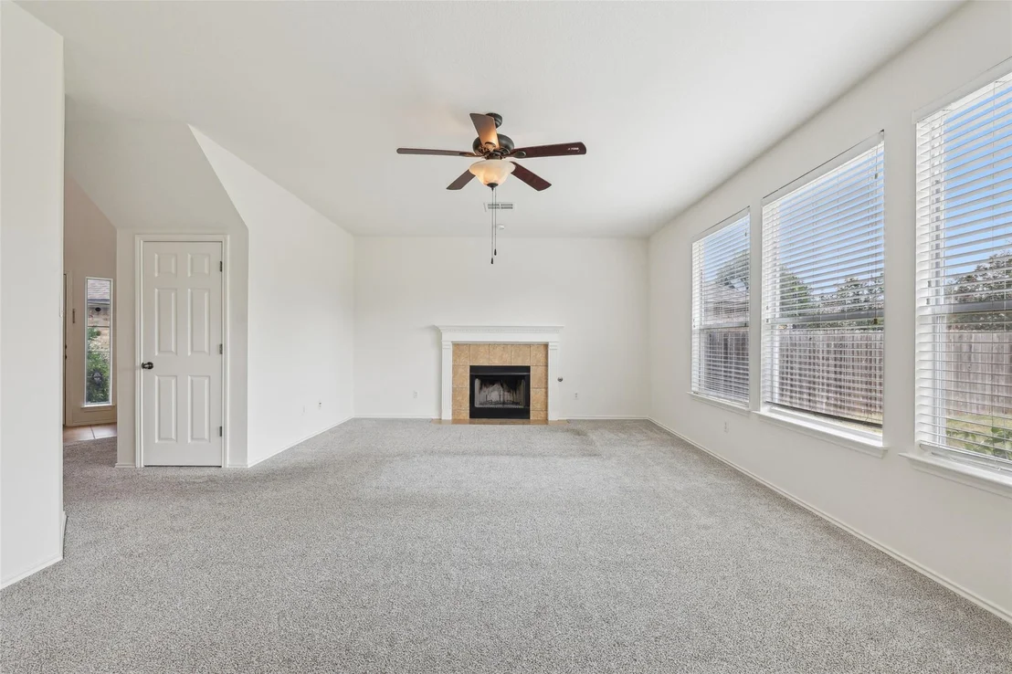Photo of 14009 Rountree Ranch LN
