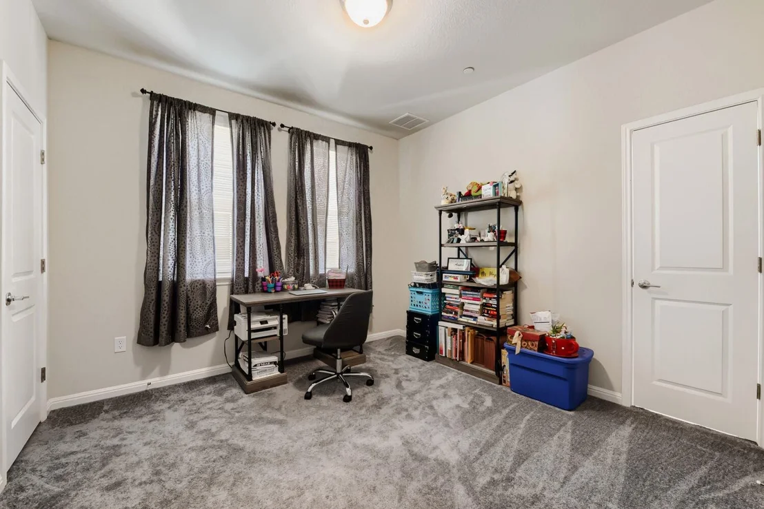 Photo of Unit 1605 at 9015 Cattle Baron PATH