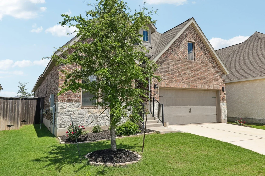 Photo of 112 Chinaberry BND