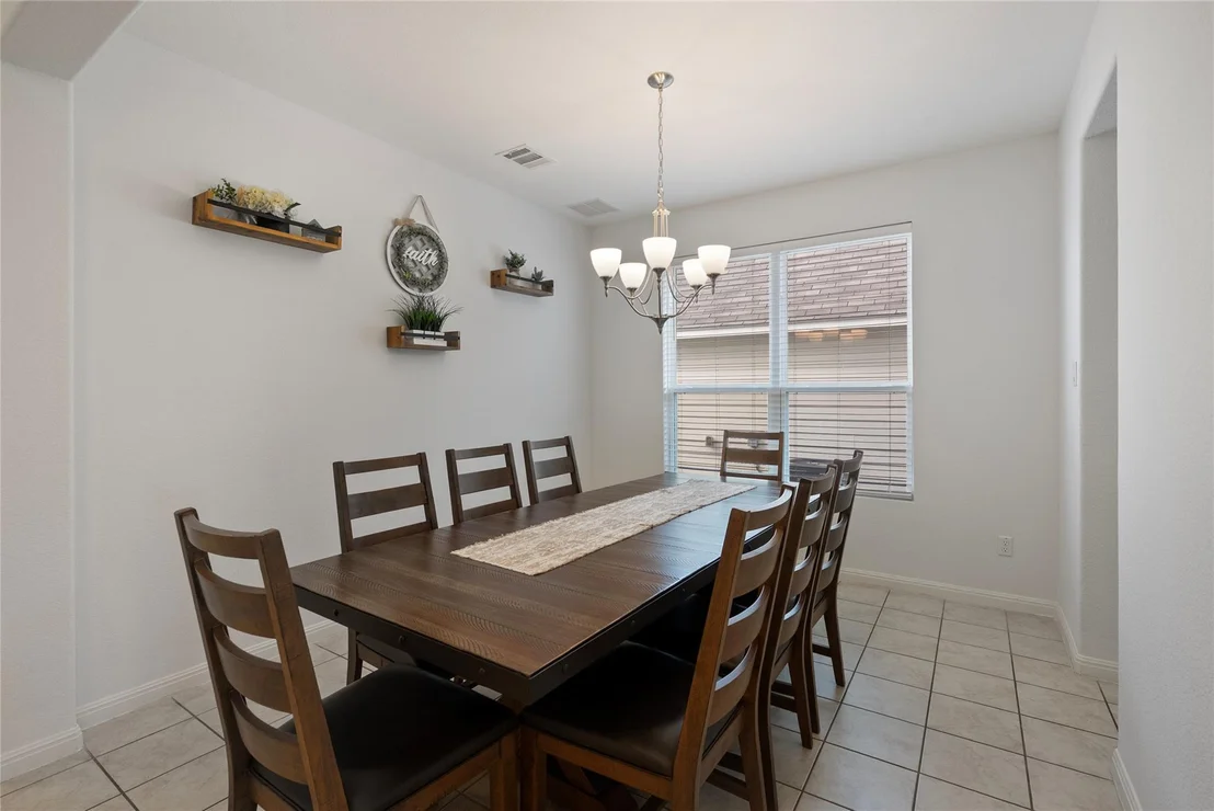 Photo of 19405 Colgin DR