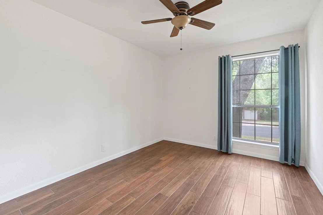 Photo of 8104 Isaac Pryor DR