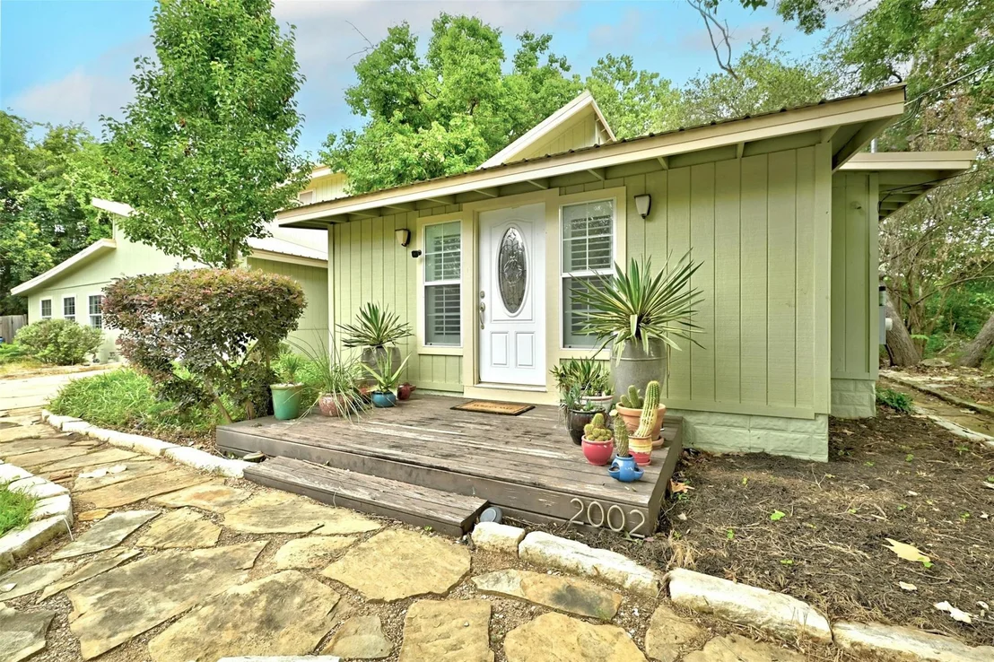 Photo of 2002 Tonto LN