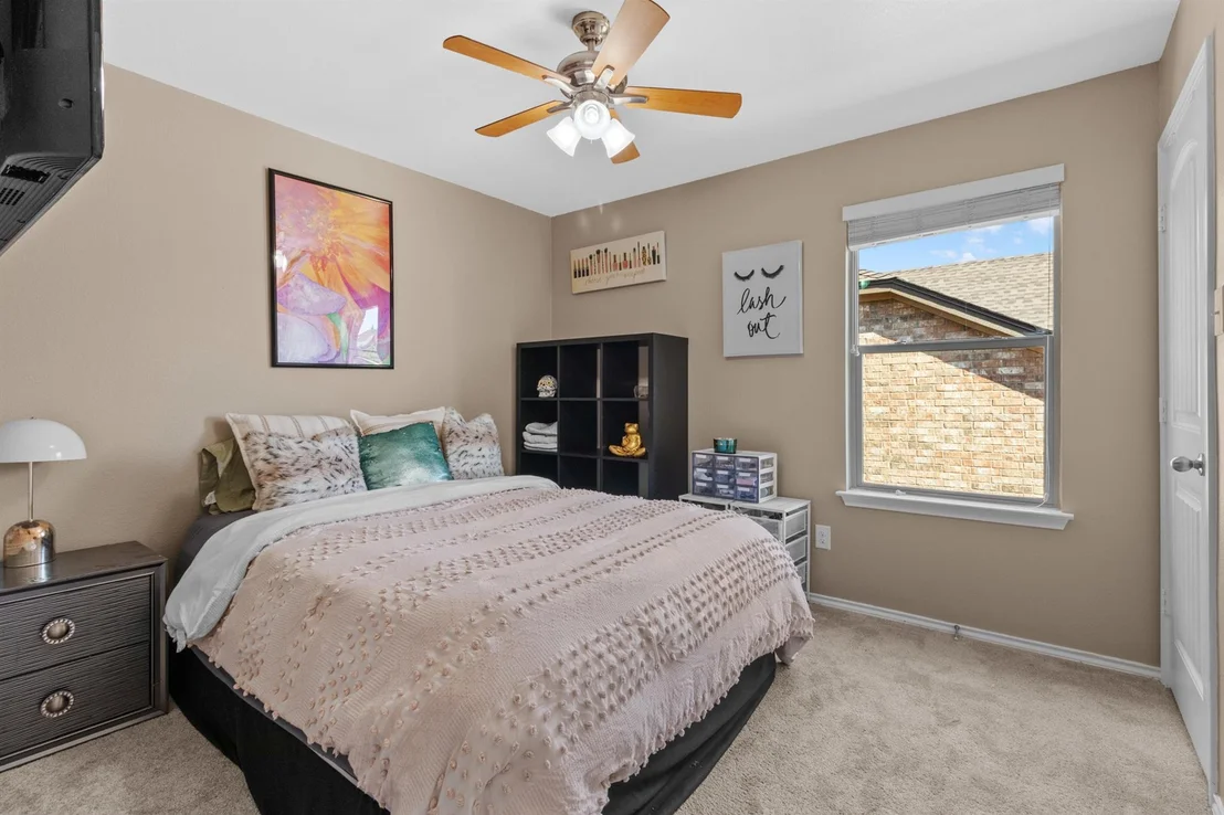 Photo of 1228 Yellow Iris RD