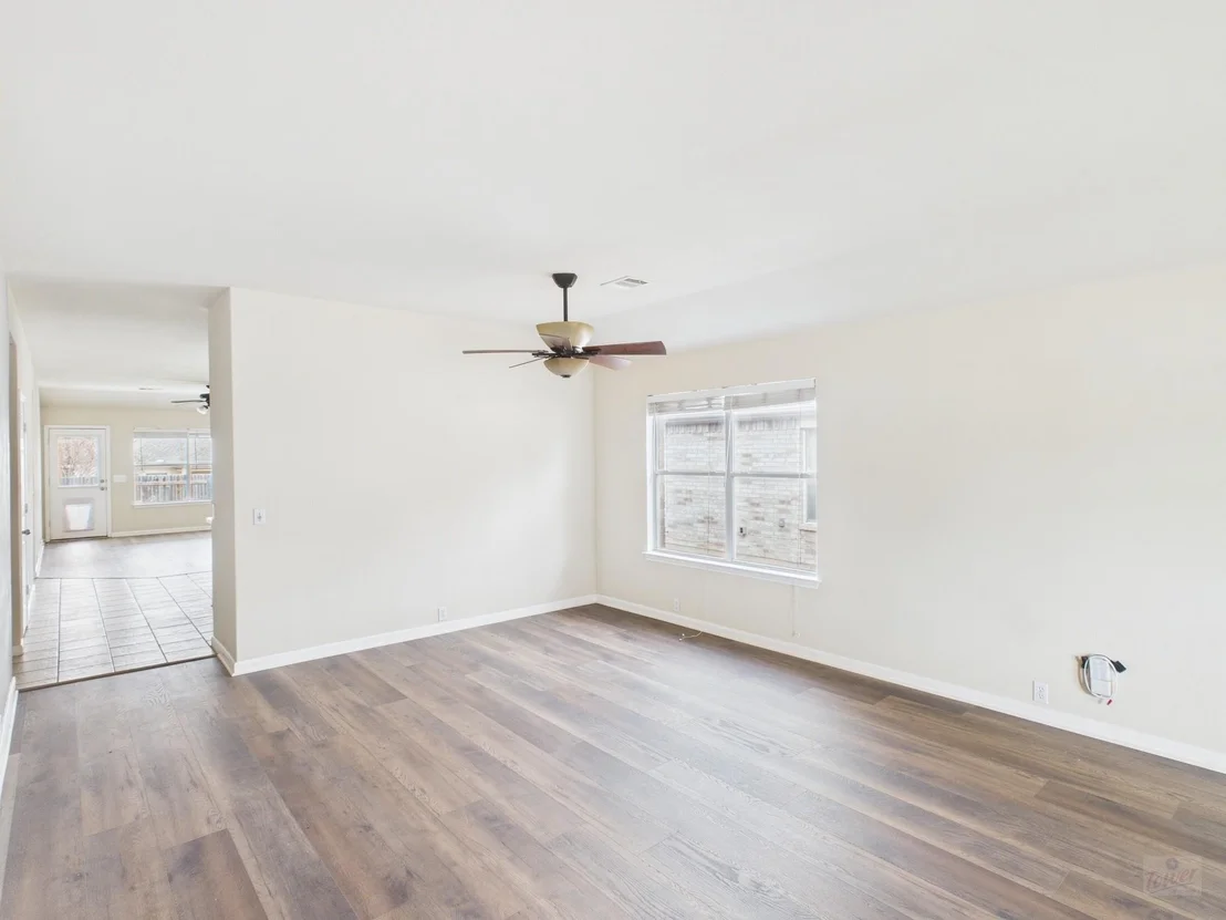 Photo of 741 Rusk RD