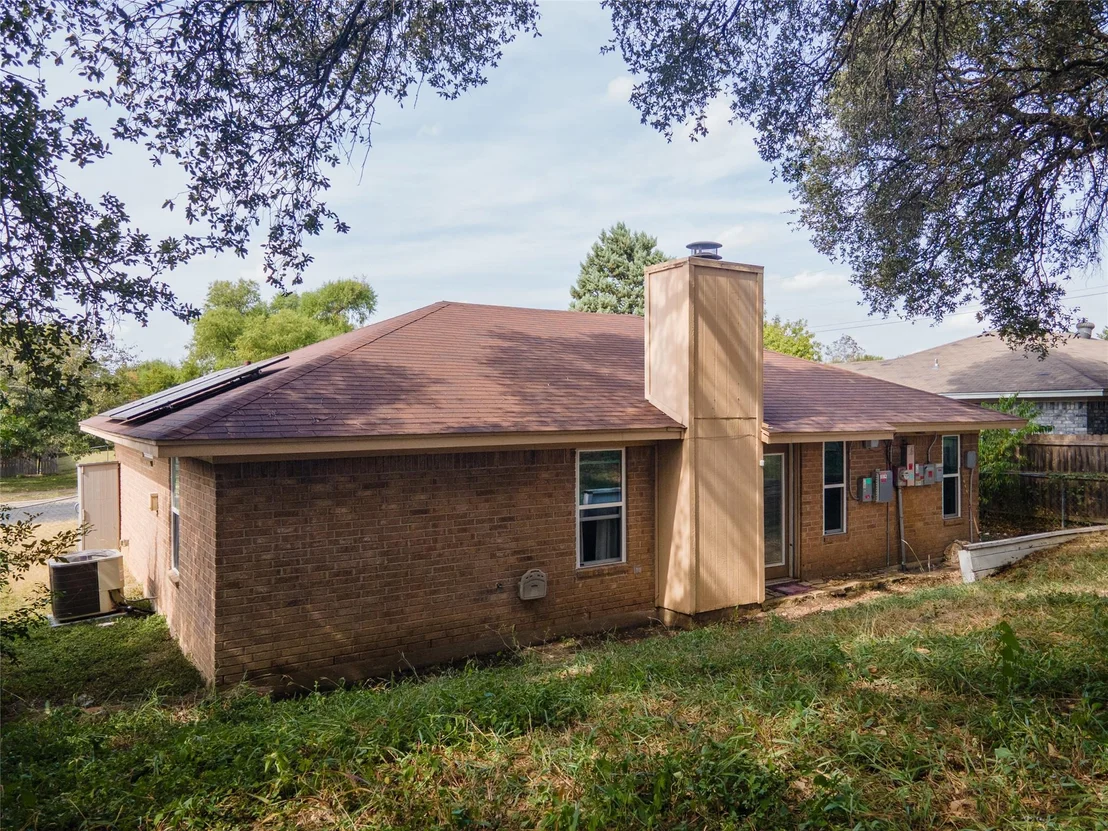 Photo of 2210 Barry DR