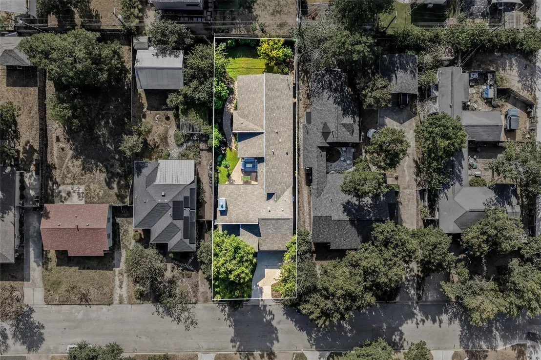 Photo of 5307 Aurora DR