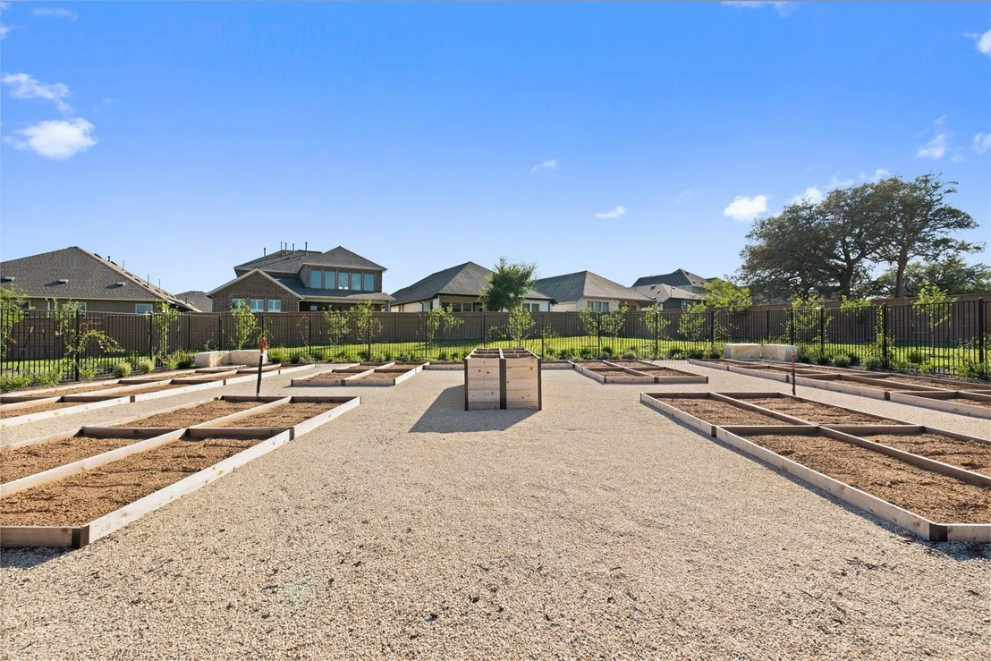 Photo of 298 Smithsonian LN