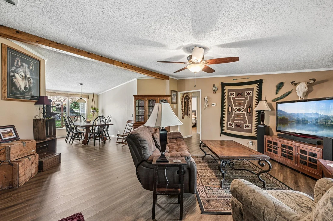 Photo of 541 Hidden Oaks DR