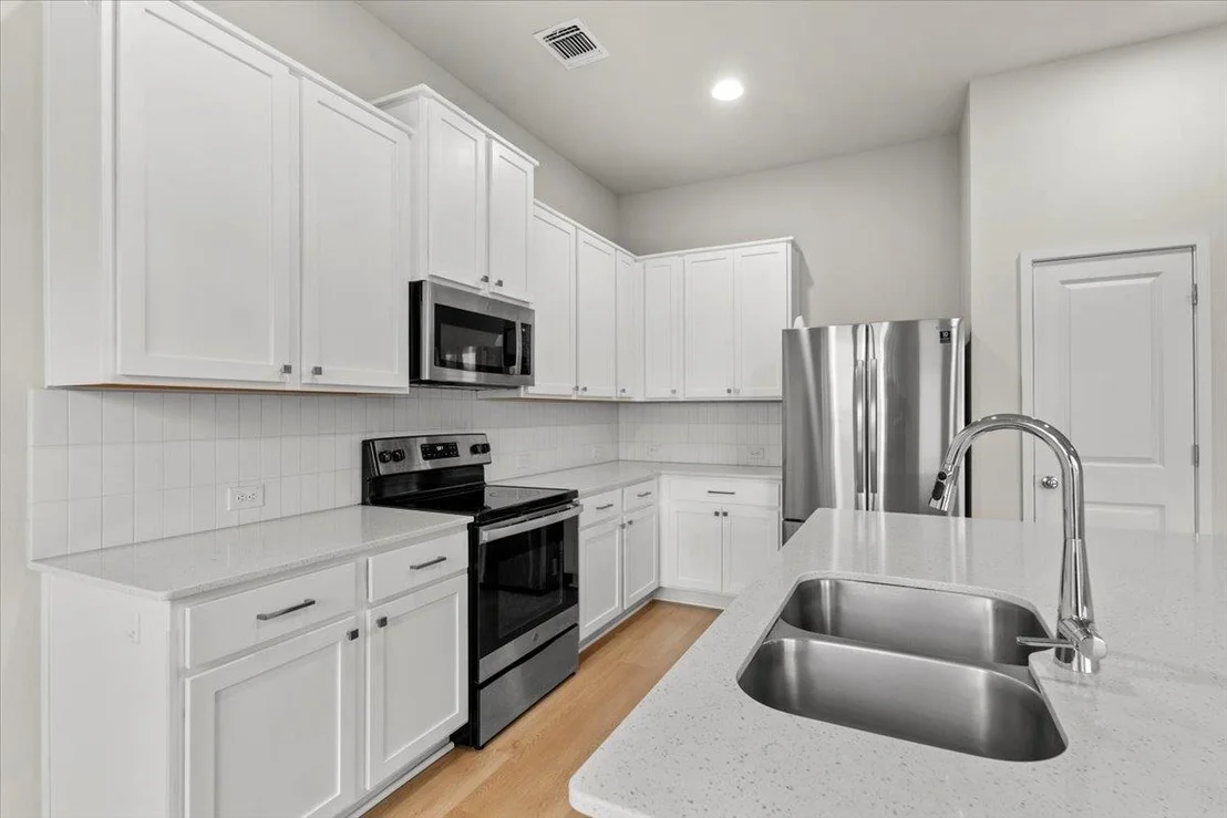 Photo of 15105 Ryman RD
