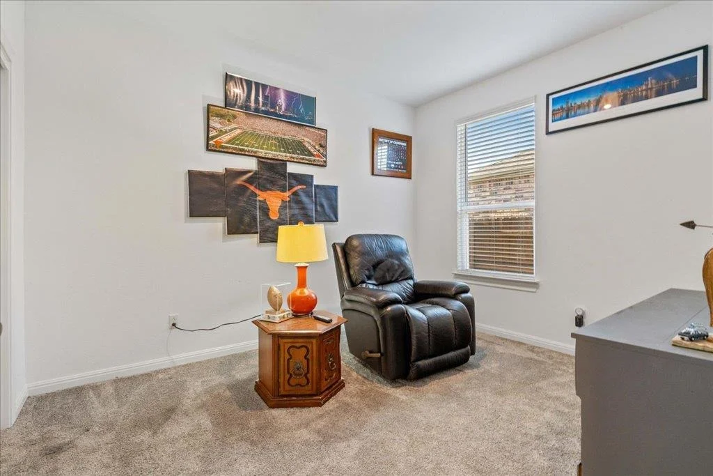 Photo of 185 Slenderleaf DR