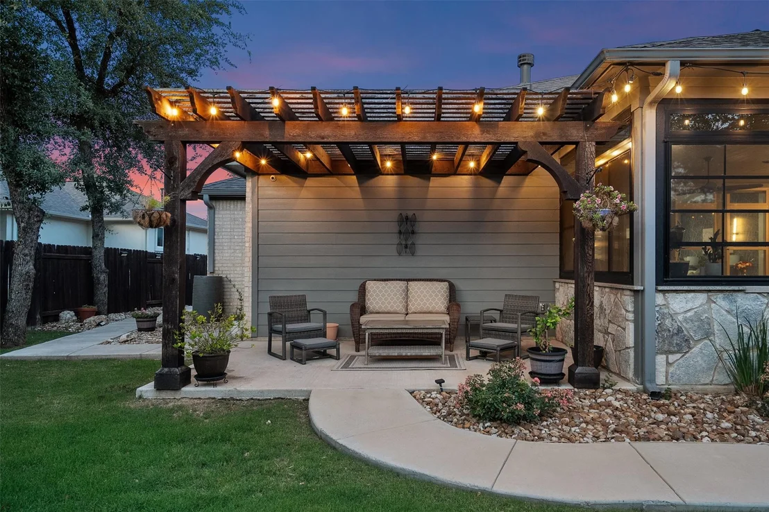 Photo of 225 Escarpment WAY