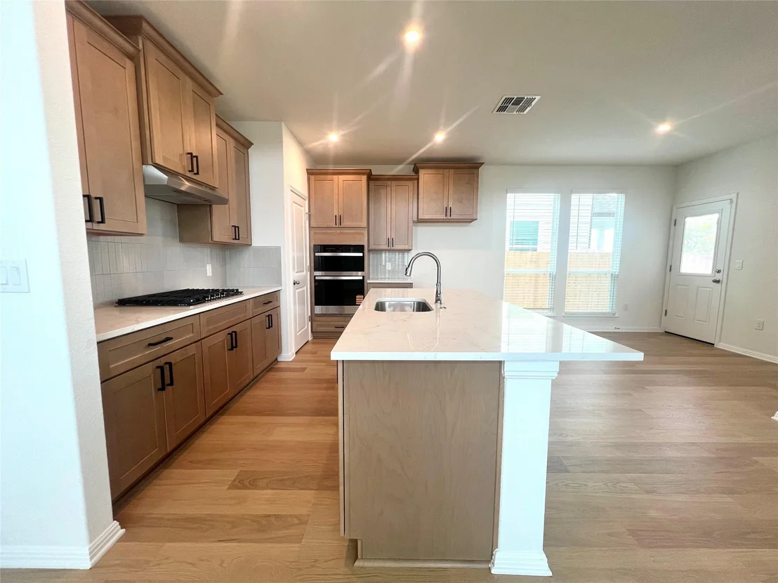 Photo of 342 Young ST