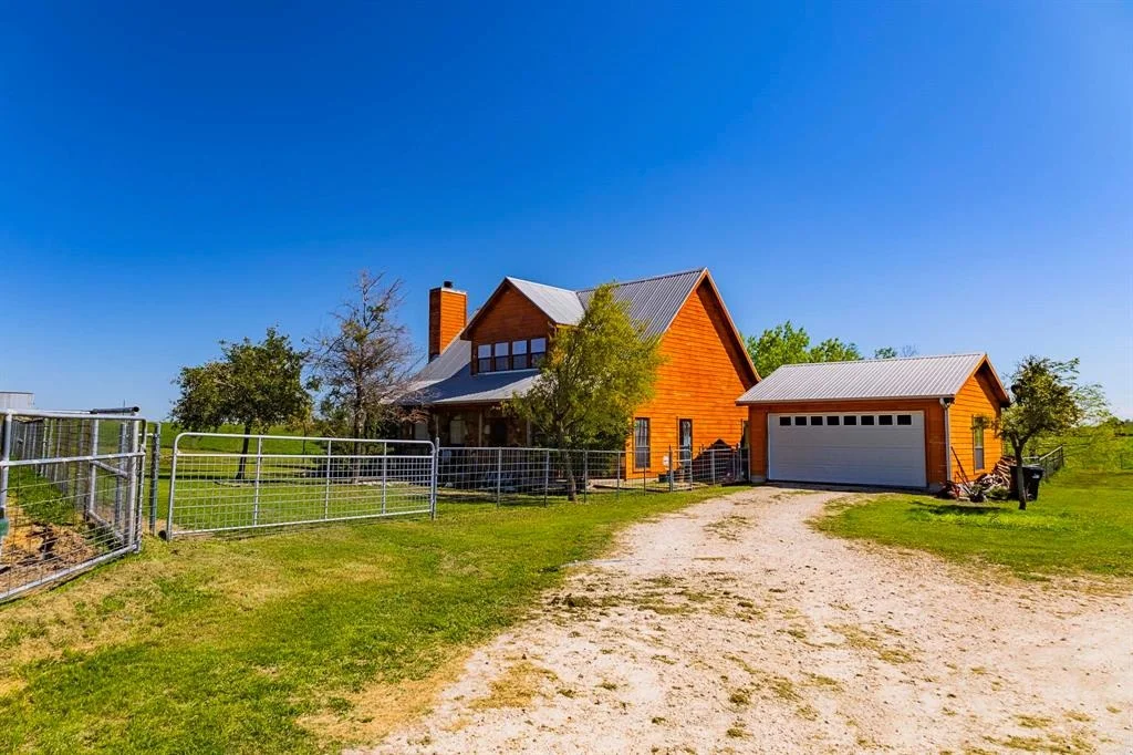 Photo of 4100 County Rd 404