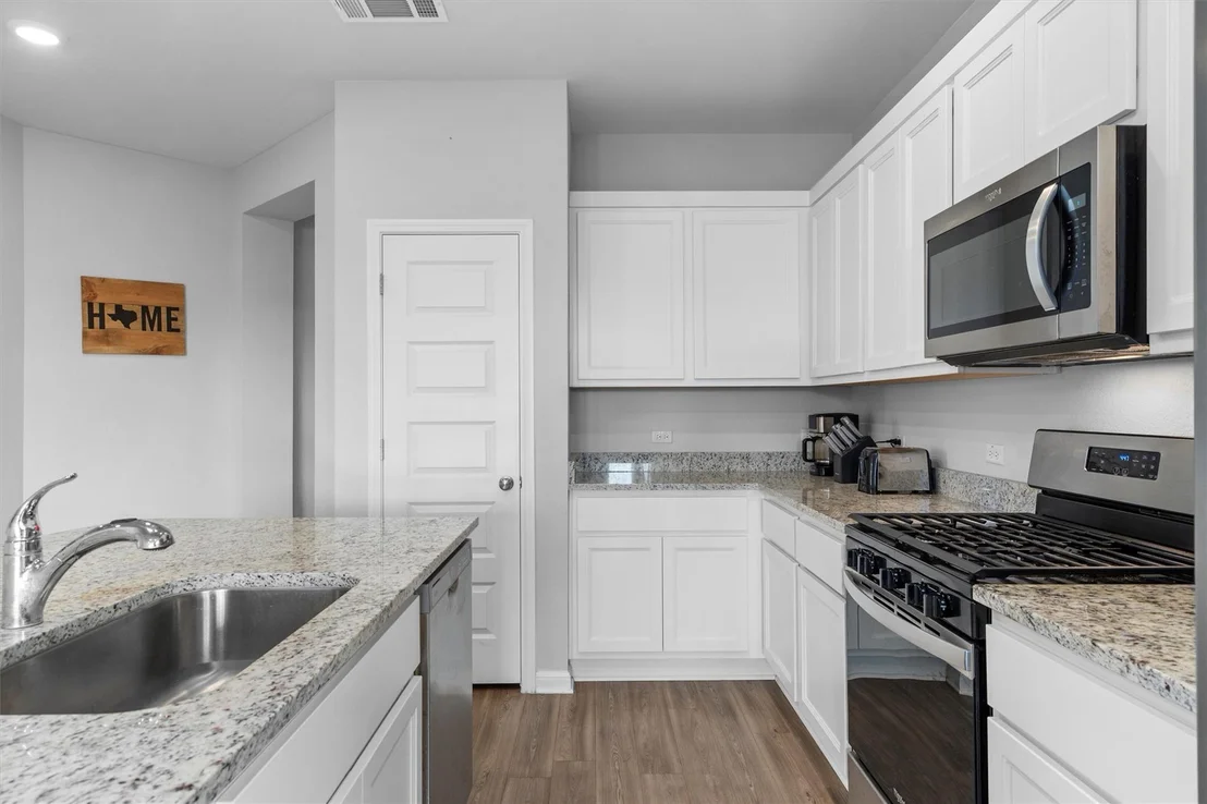 Photo of 310 Tolo DR