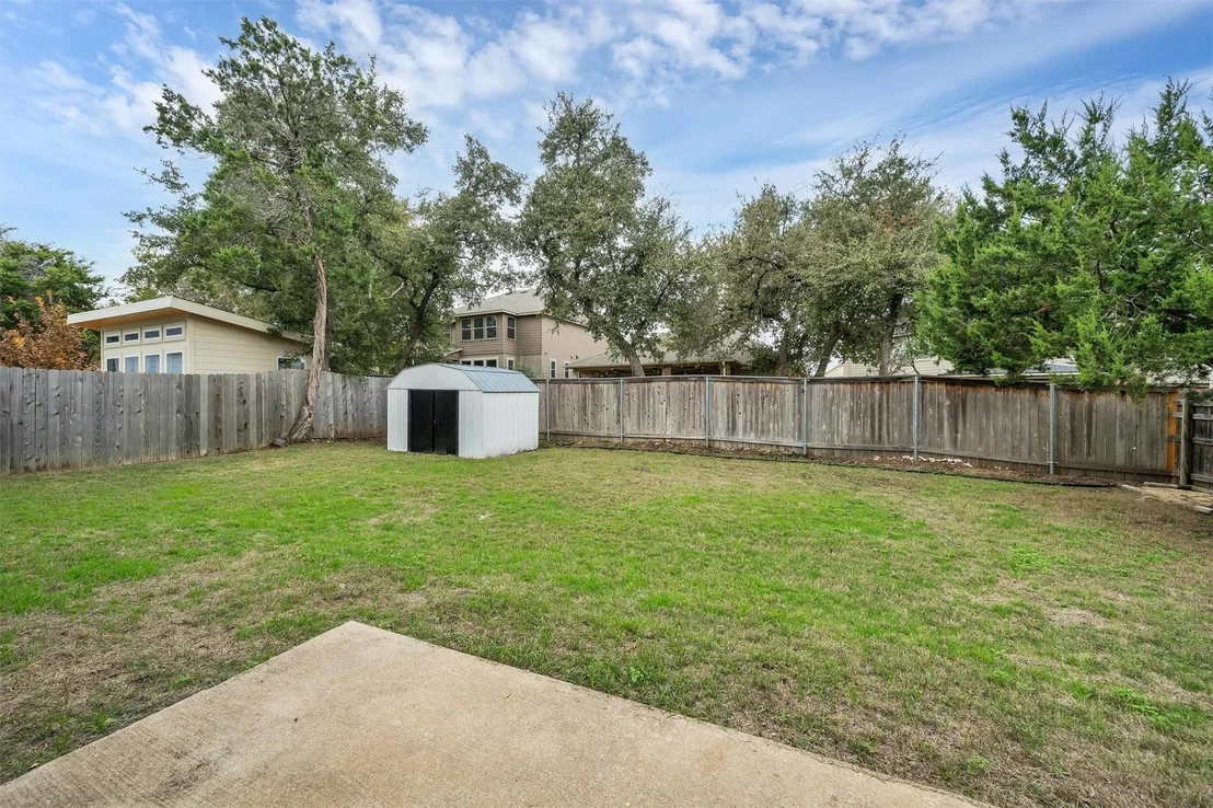 Photo of 1851 Greening WAY