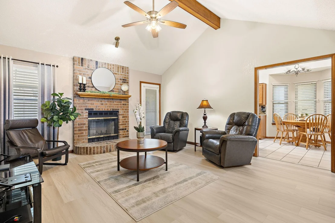 Photo of 2105 Boxwood PATH
