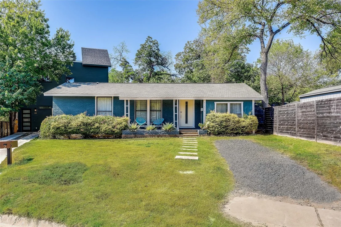 Photo of 5202 Knight CIR