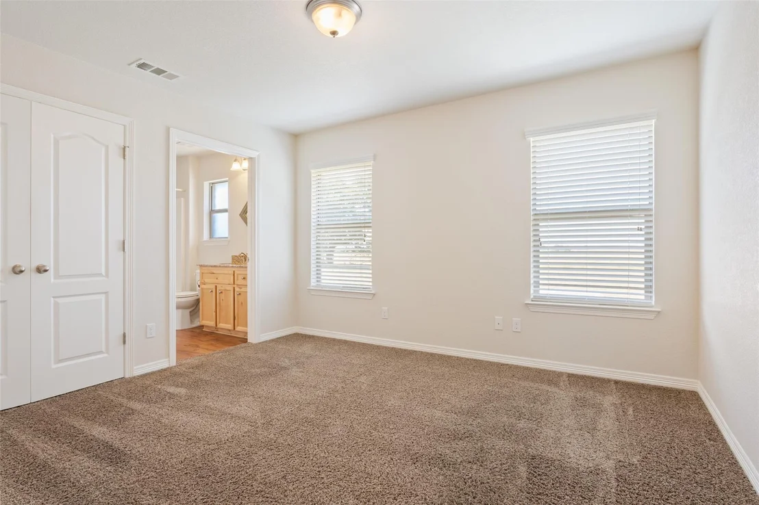 Photo of 10559 Hartrick Bluff RD