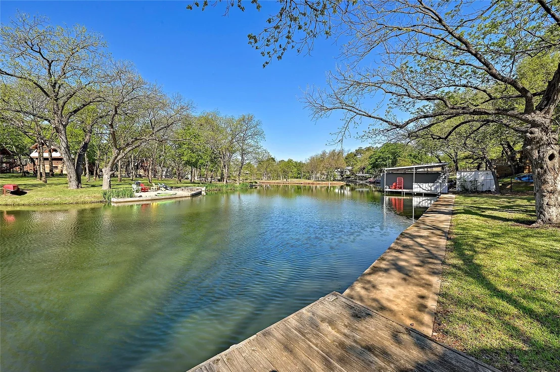 Photo of 1318 Contour DR