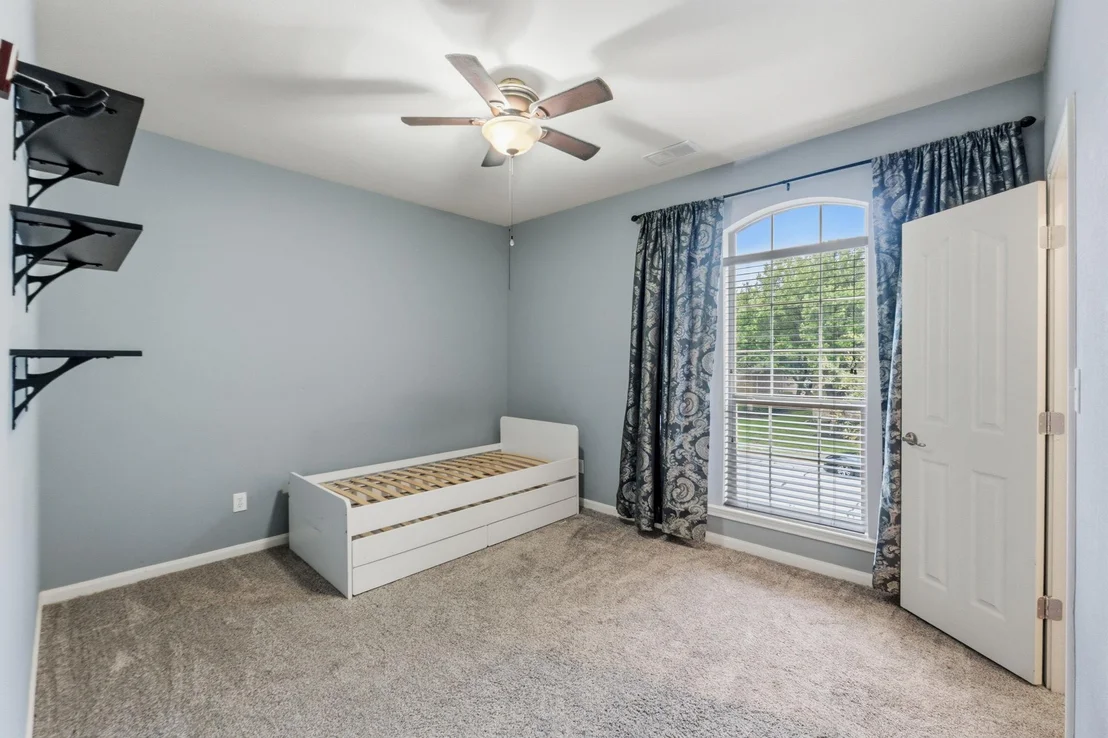 Photo of 1239 Pine Forest CIR