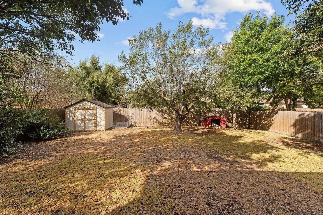 Photo of 203 Hanstrom DR