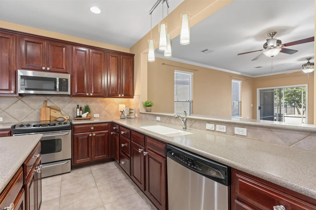 Photo of 300 Cooper Lake DR