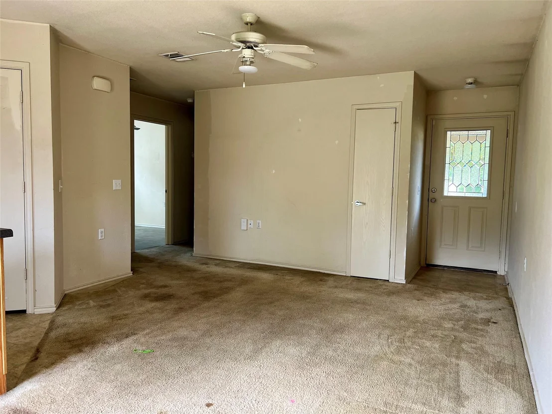 Photo of 7805 Duber LN