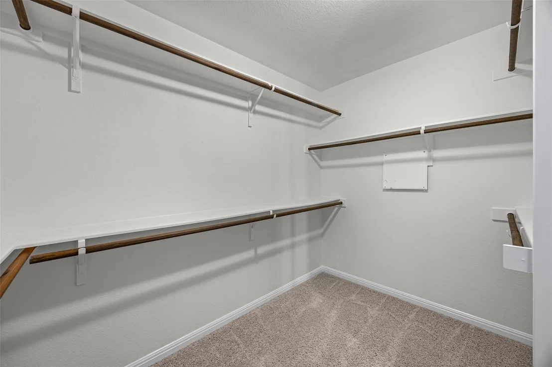 Photo of 606 Irvin DR