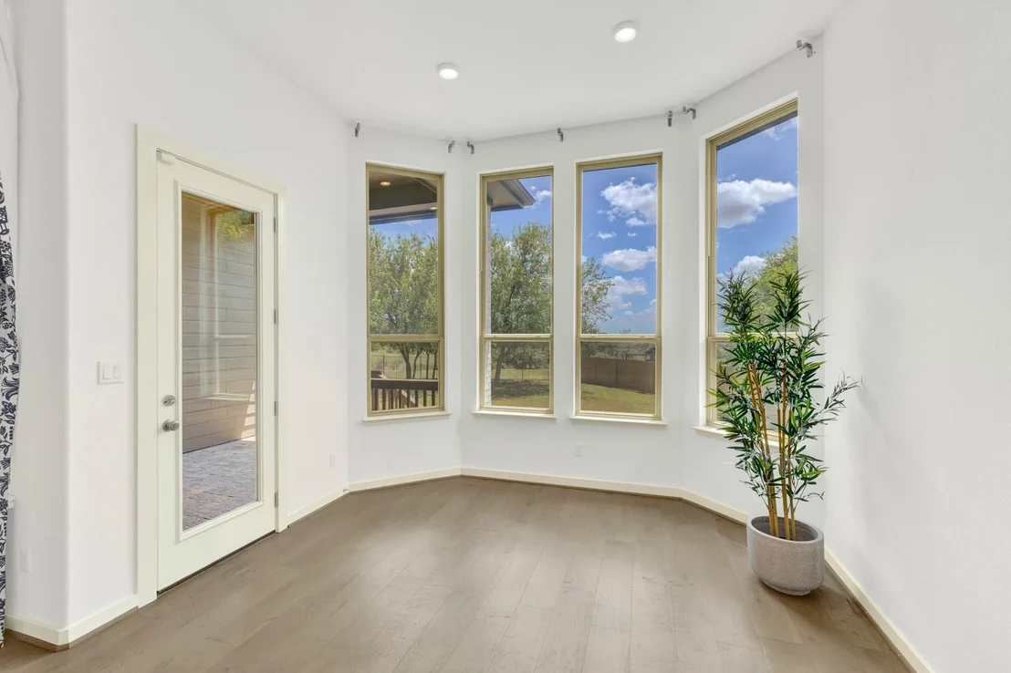 Photo of 209 Lady Bug RD