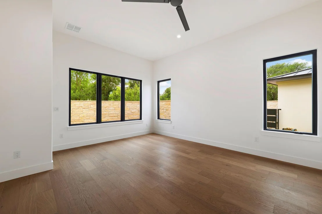 Photo of 119 Azalea LOOP
