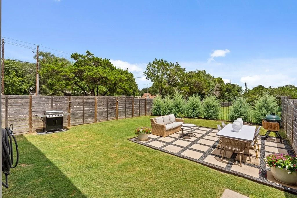 Photo of Unit B at 8901 Parker Ranch CIR