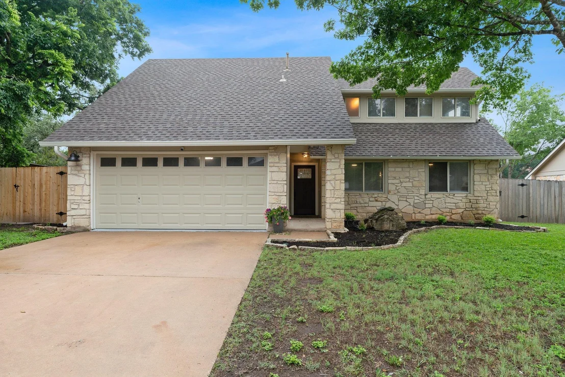 Photo of 10416 Doering LN