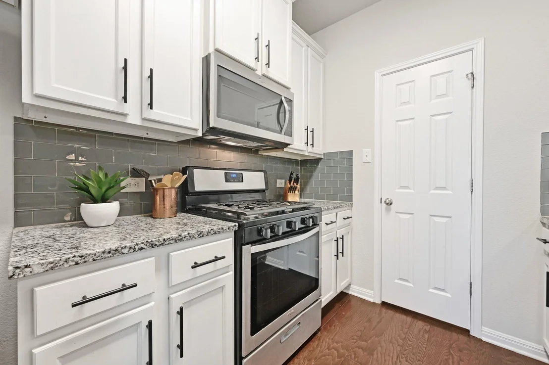 Photo of 1402 Catalan RD