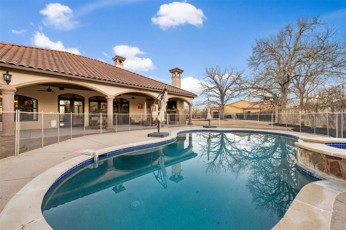 Photo of 101 Hopewell CIR